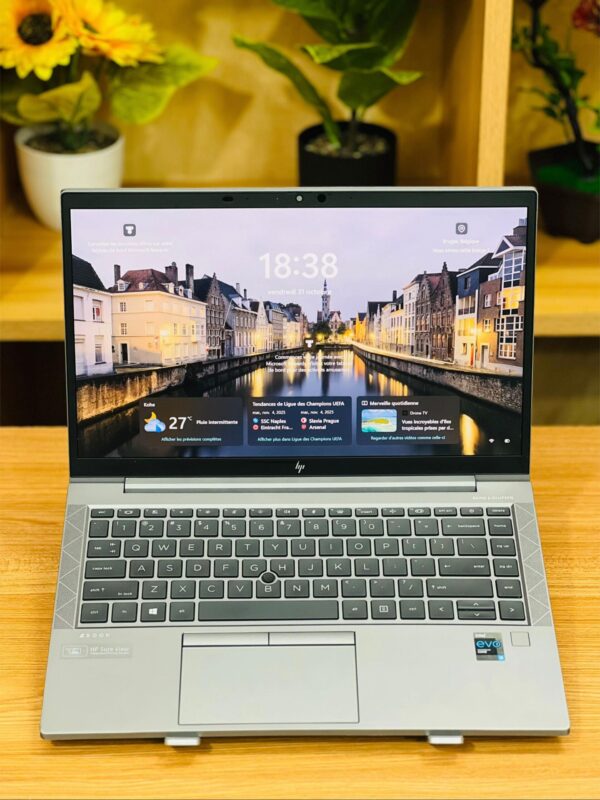 HP ZBook Firefly 14 G8